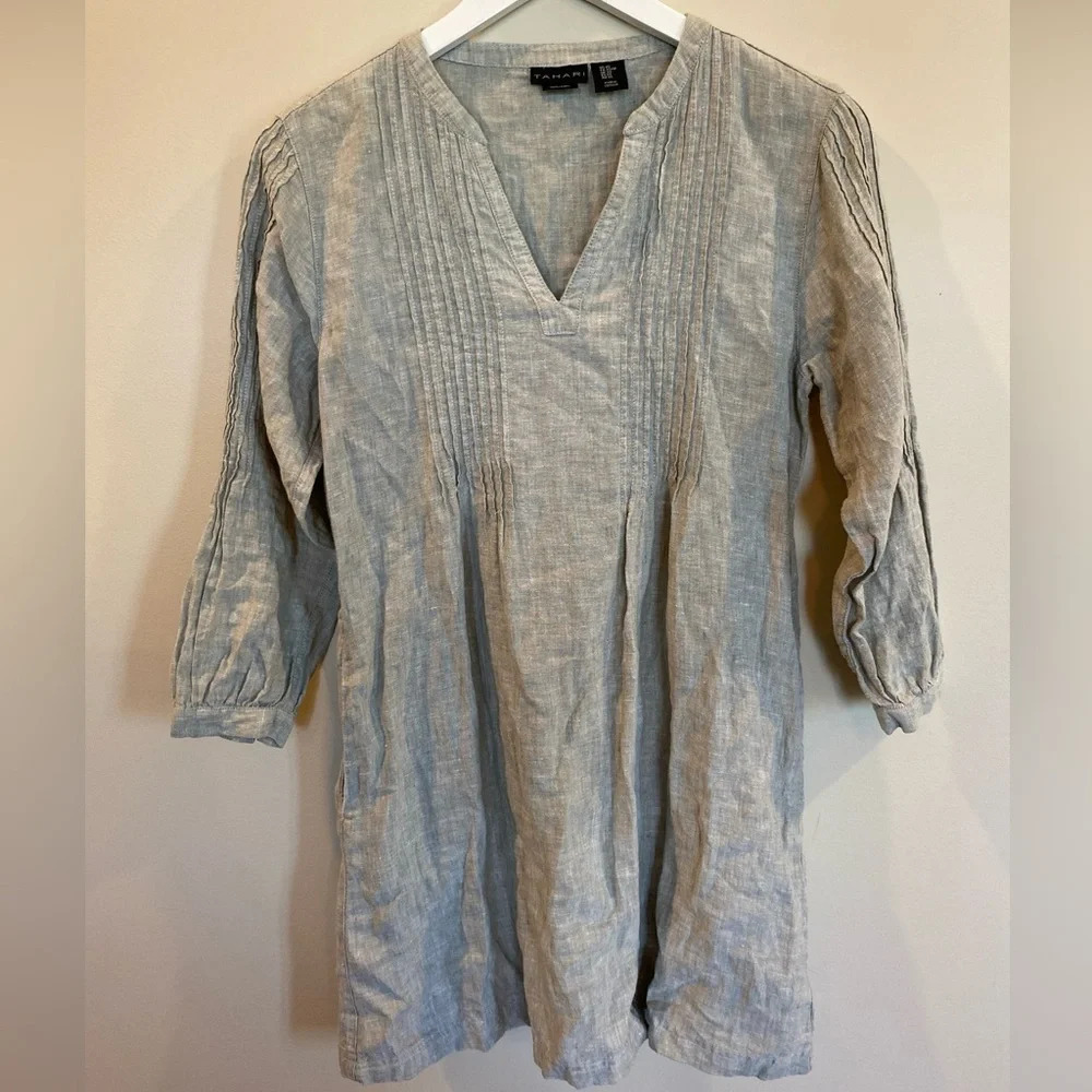 Tahari Gray V-Neck Blouse